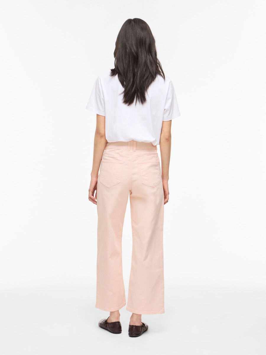 Viemma Hw Wide Jeans Nus Cherry Blossom - Byxor, Kläder, Liveerbjudande, LiveShopping260325, News, notOutletProduct, Publicerade - Light pink wide-leg jeans paired with a white t-shirt, showcasing casual kläder style.