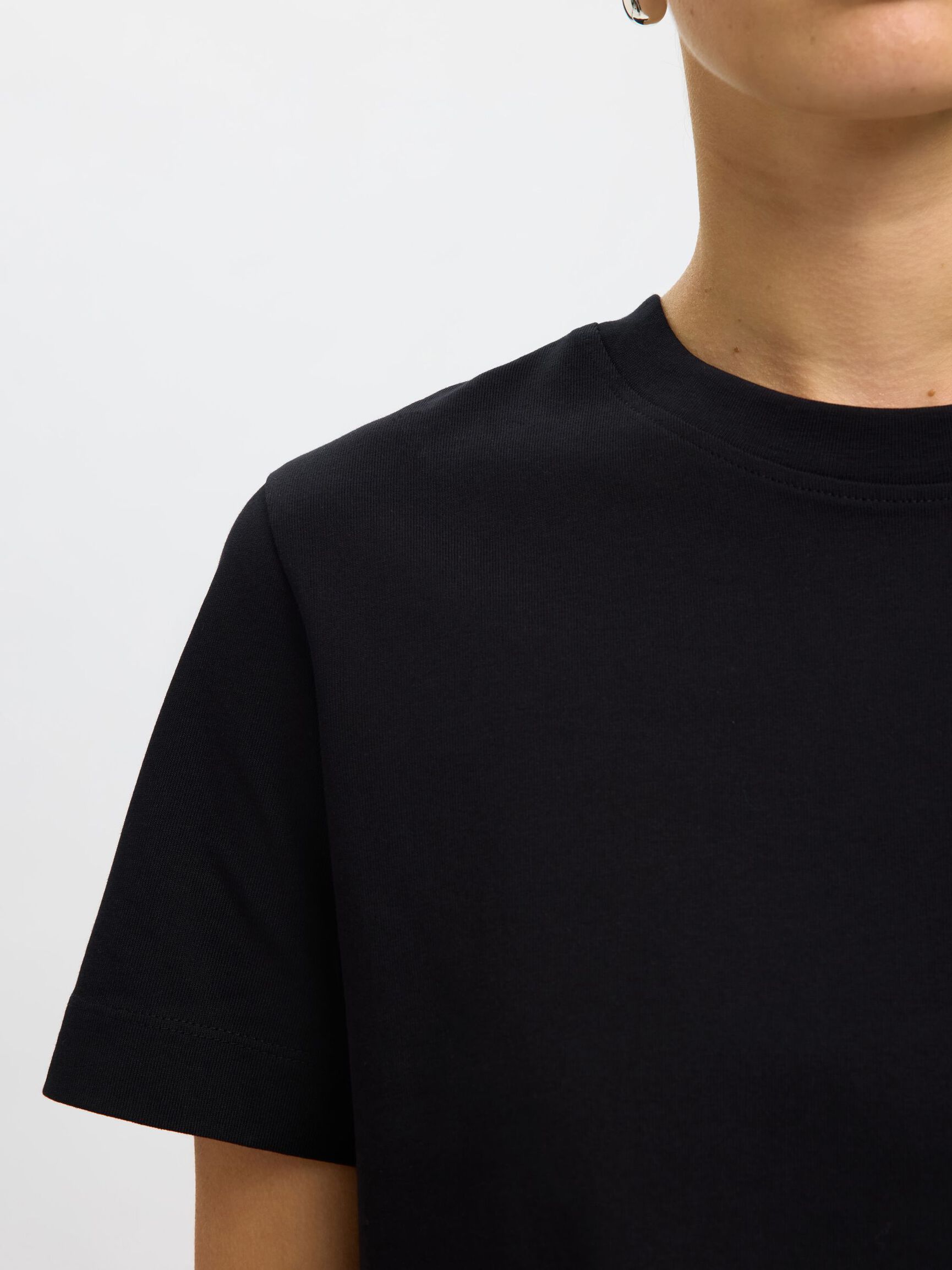 Slfessential Short Sleeve Boxy Tee Black