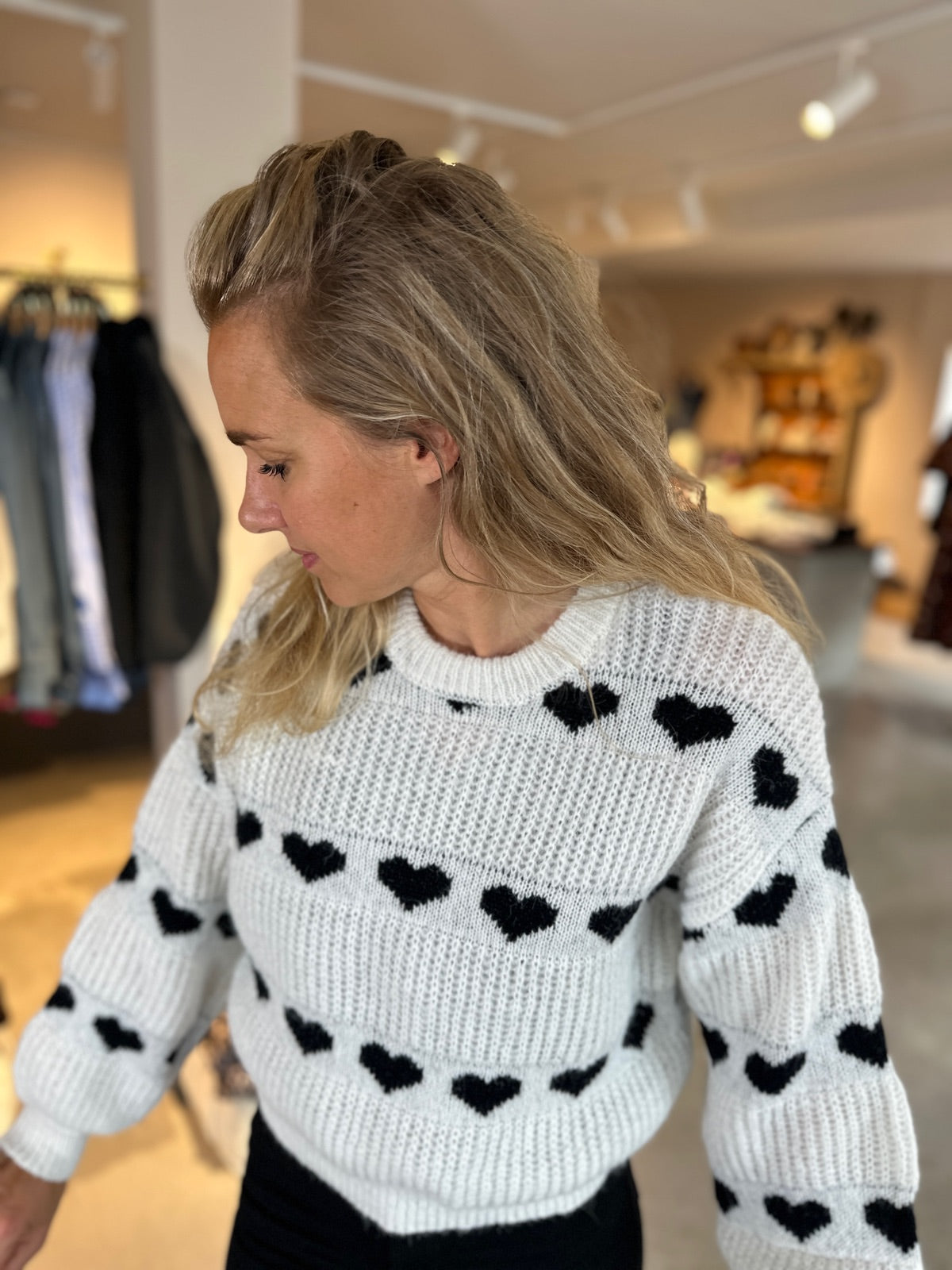 Pcnove Long Sleeve O Neck Heart Knit Cloud Dancer Black Hearts