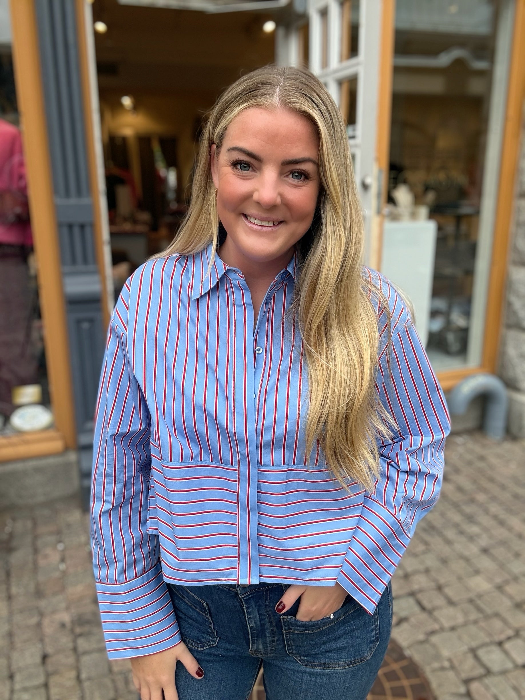 Yaslee Long Sleeve Short Stripe Shirt Vista Blue Goji Berry And Star White