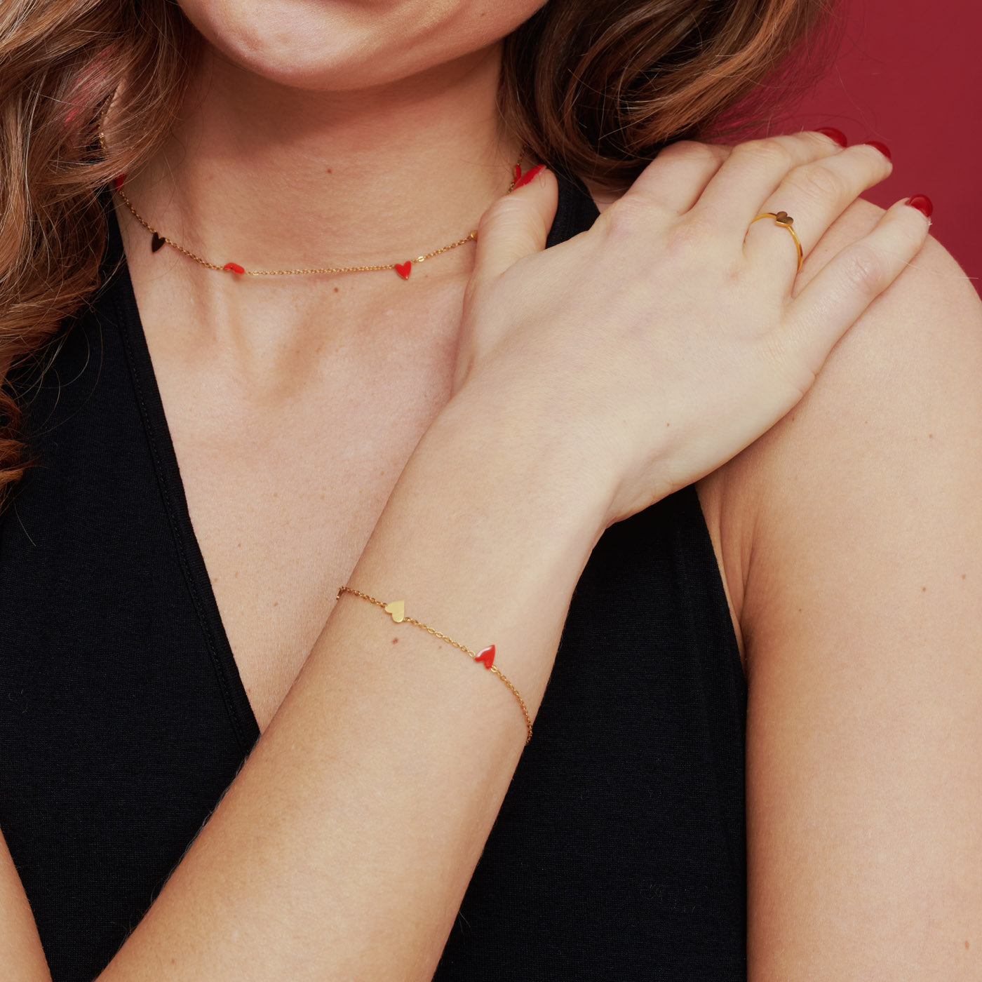 Linnea - Heart Chain Bracelet Red & Gold Stainles - Gold