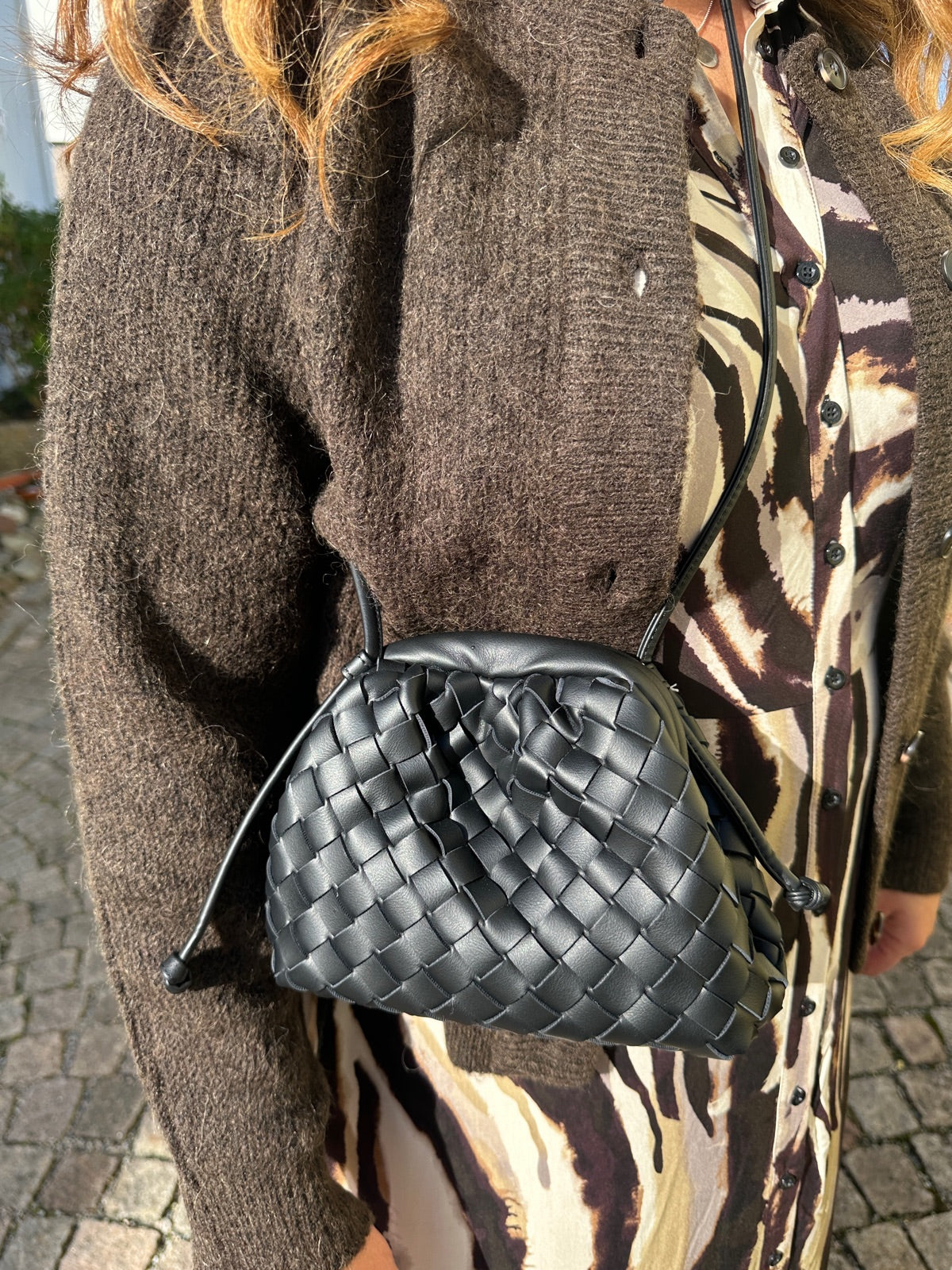 Dumpling Bag Braided Black