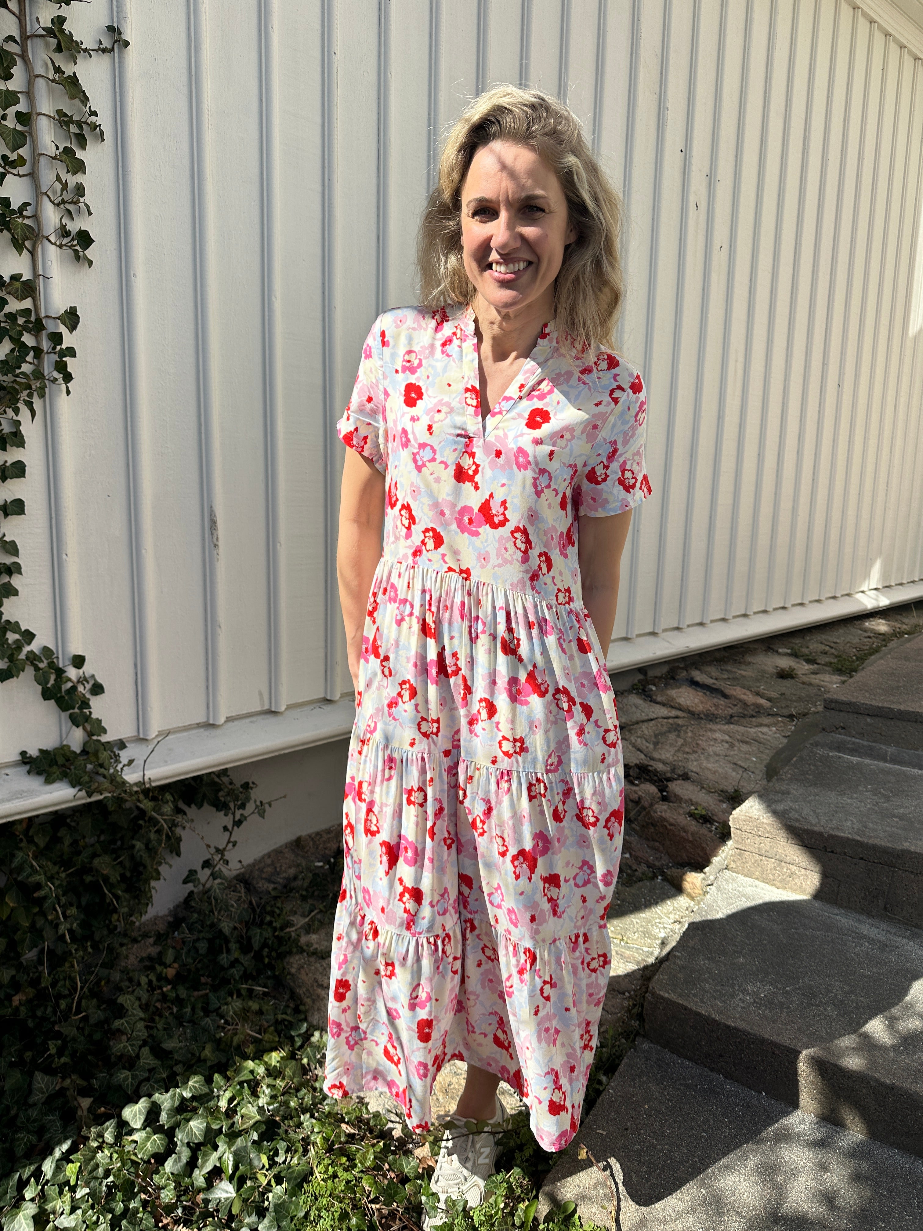 Eda Maxi Dress Multi Soft Flores