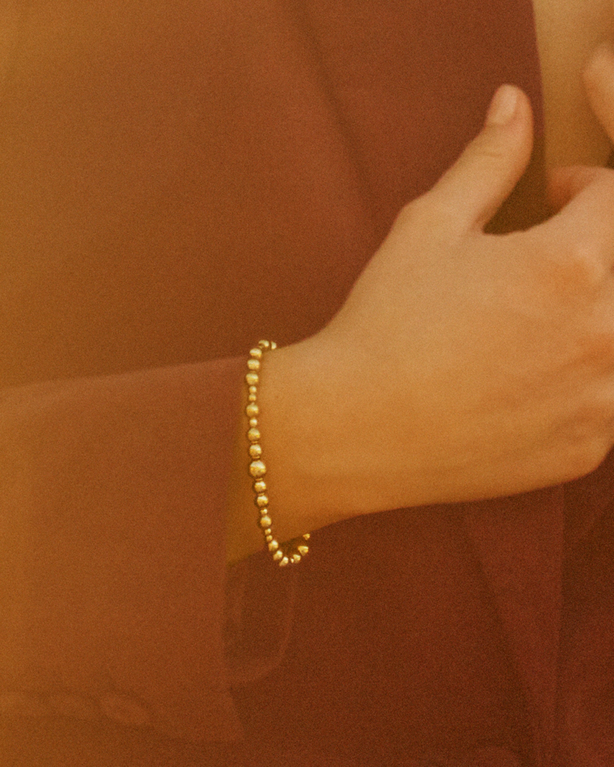 Sphere Bracelet Multi Gold