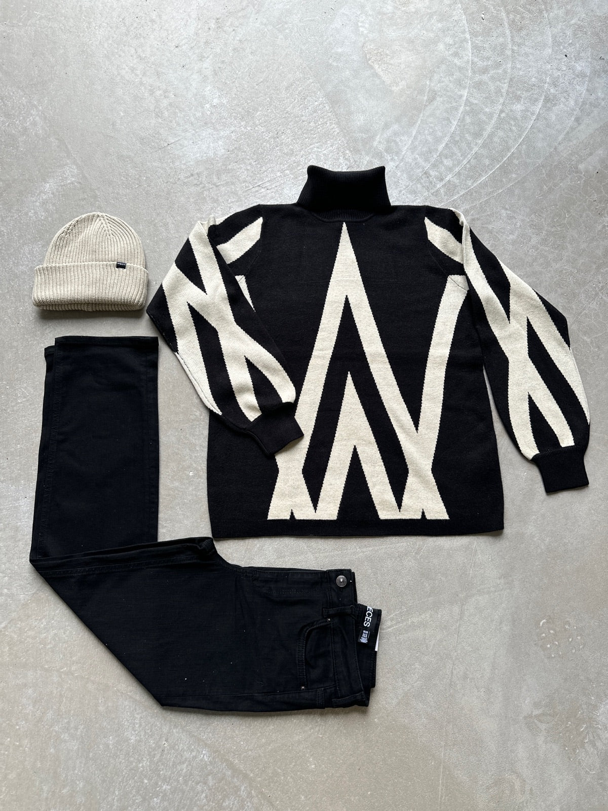 Objray Long Sleeve Knit Rollneck Pullover Black Sandshell Graphic