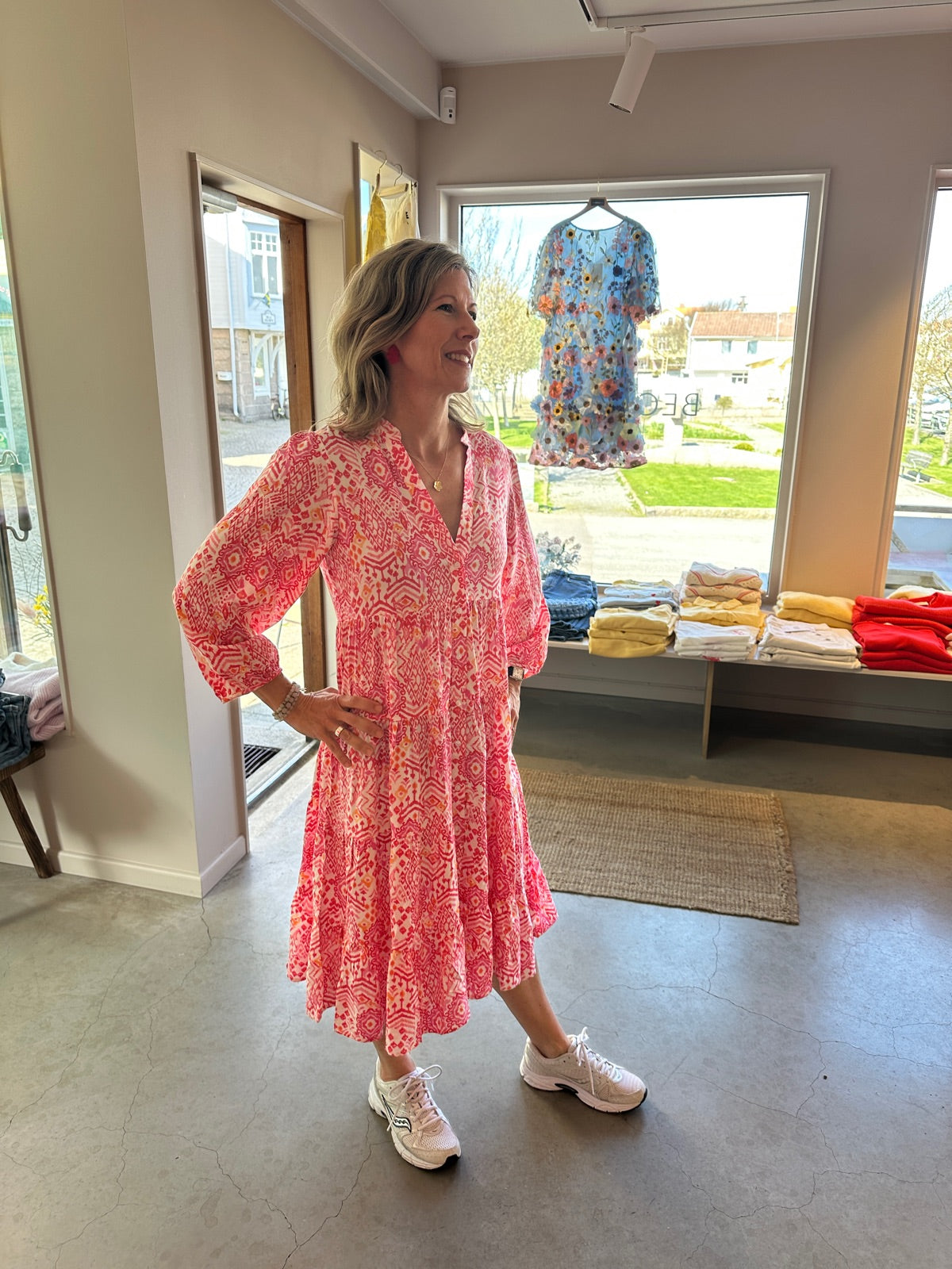 Onlmilana Dress Cloud Dancer Sikka Graphic