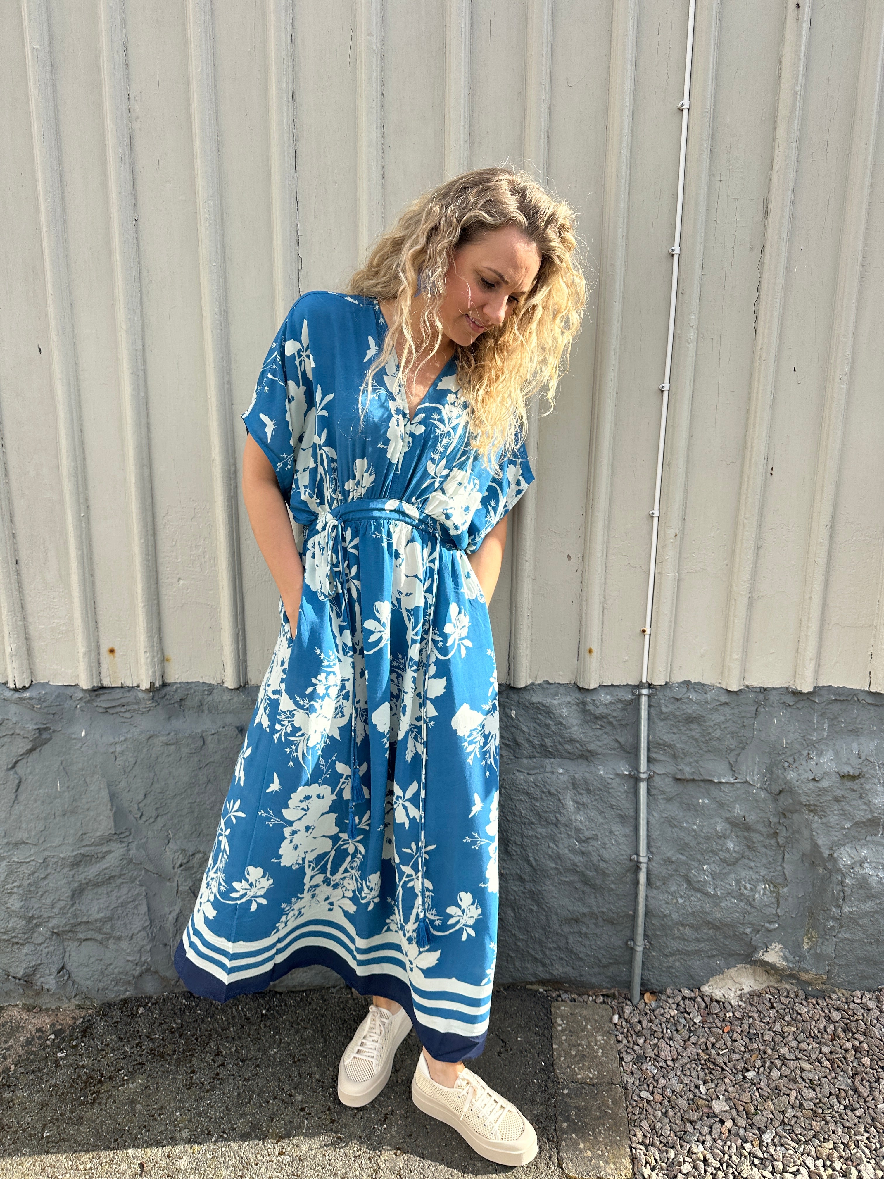 Rashedasz Dress Vallarta Blue Flower