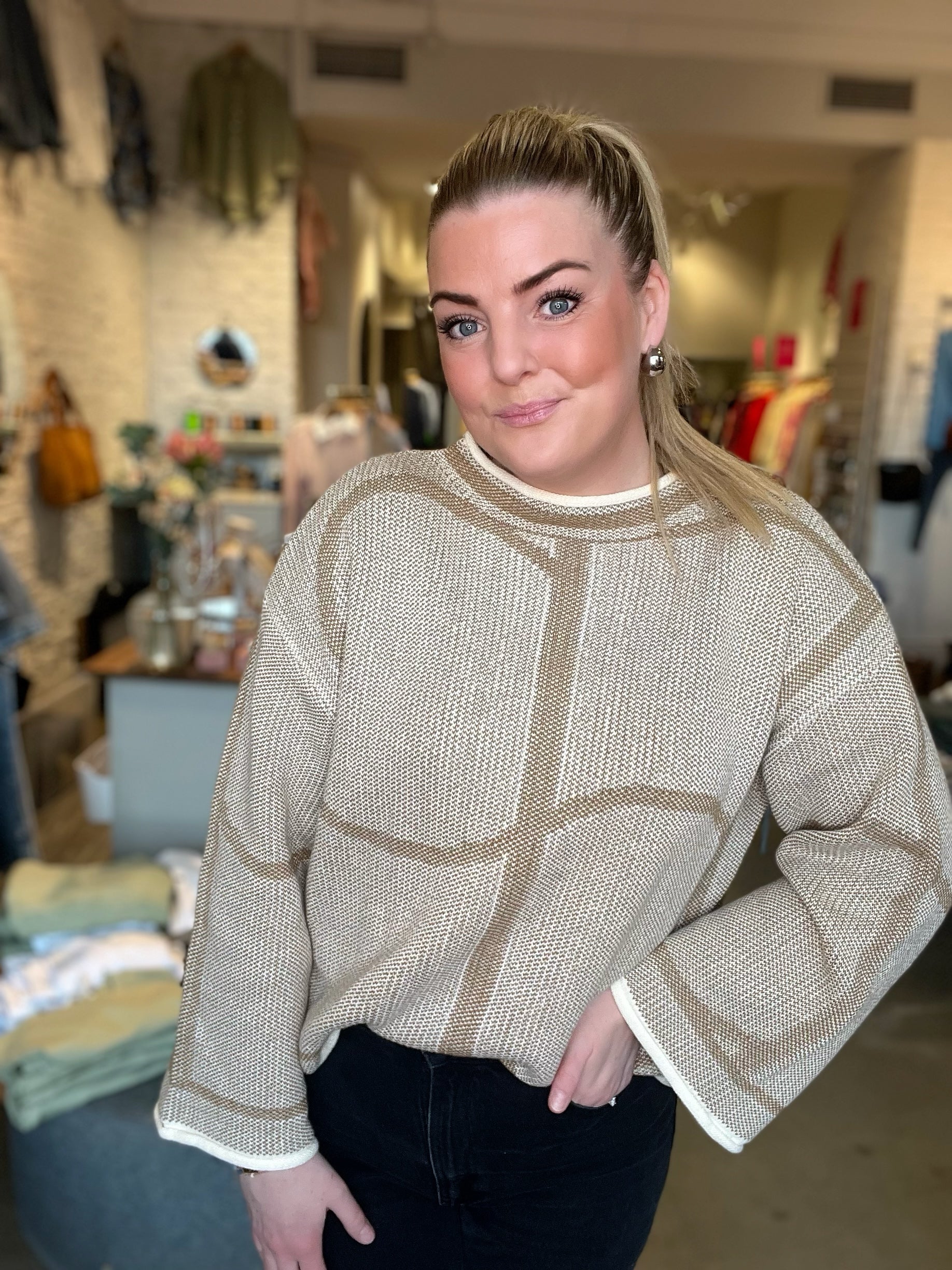 Slrava Mono Pullover Dull Gold