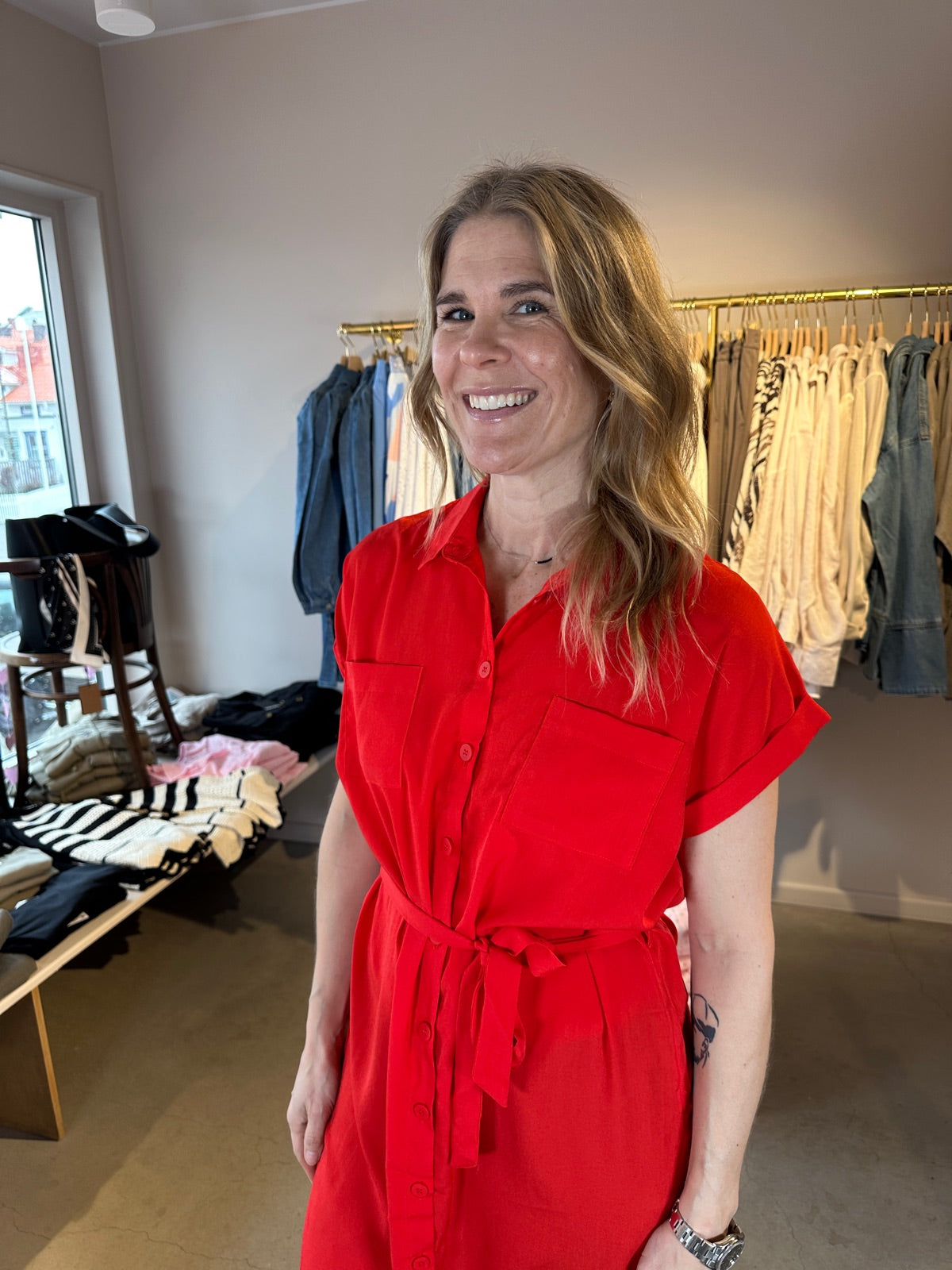 Onlhannover Short Sleeve Shirt Dress High Risk Red Dtm Buttons
