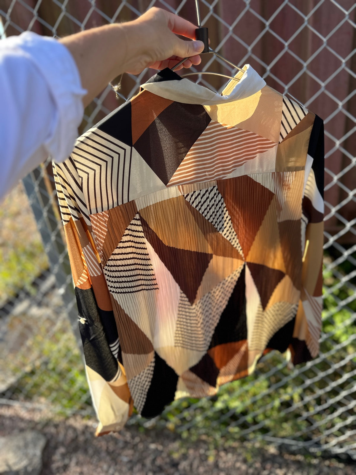 Onlsimone Life Long Sleeve Plisse Shirt Toasted Coconut Poetic Graphic