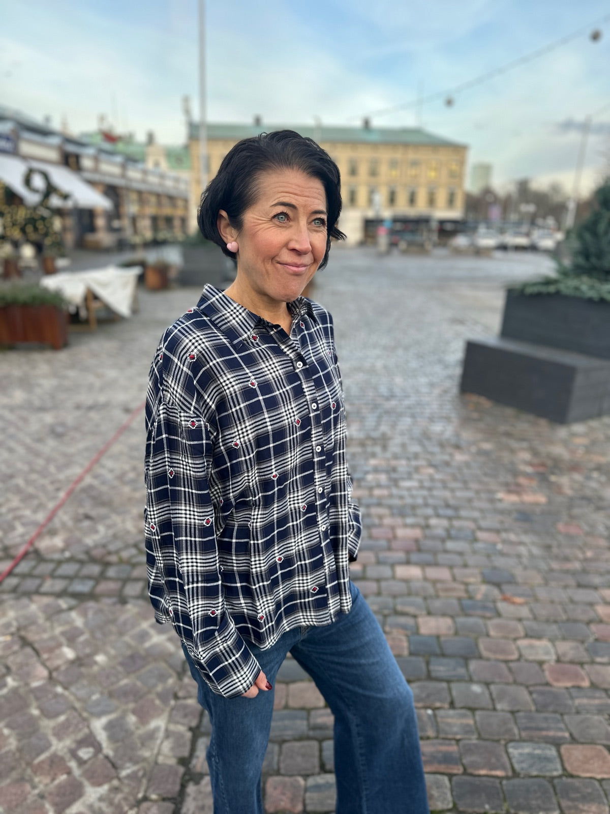 Onlgrace Lira Life Long Sleeve Emb Shirt Naval Academy Cloud Dancer