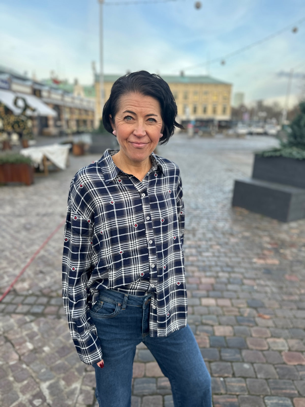 Onlgrace Lira Life Long Sleeve Emb Shirt Naval Academy Cloud Dancer