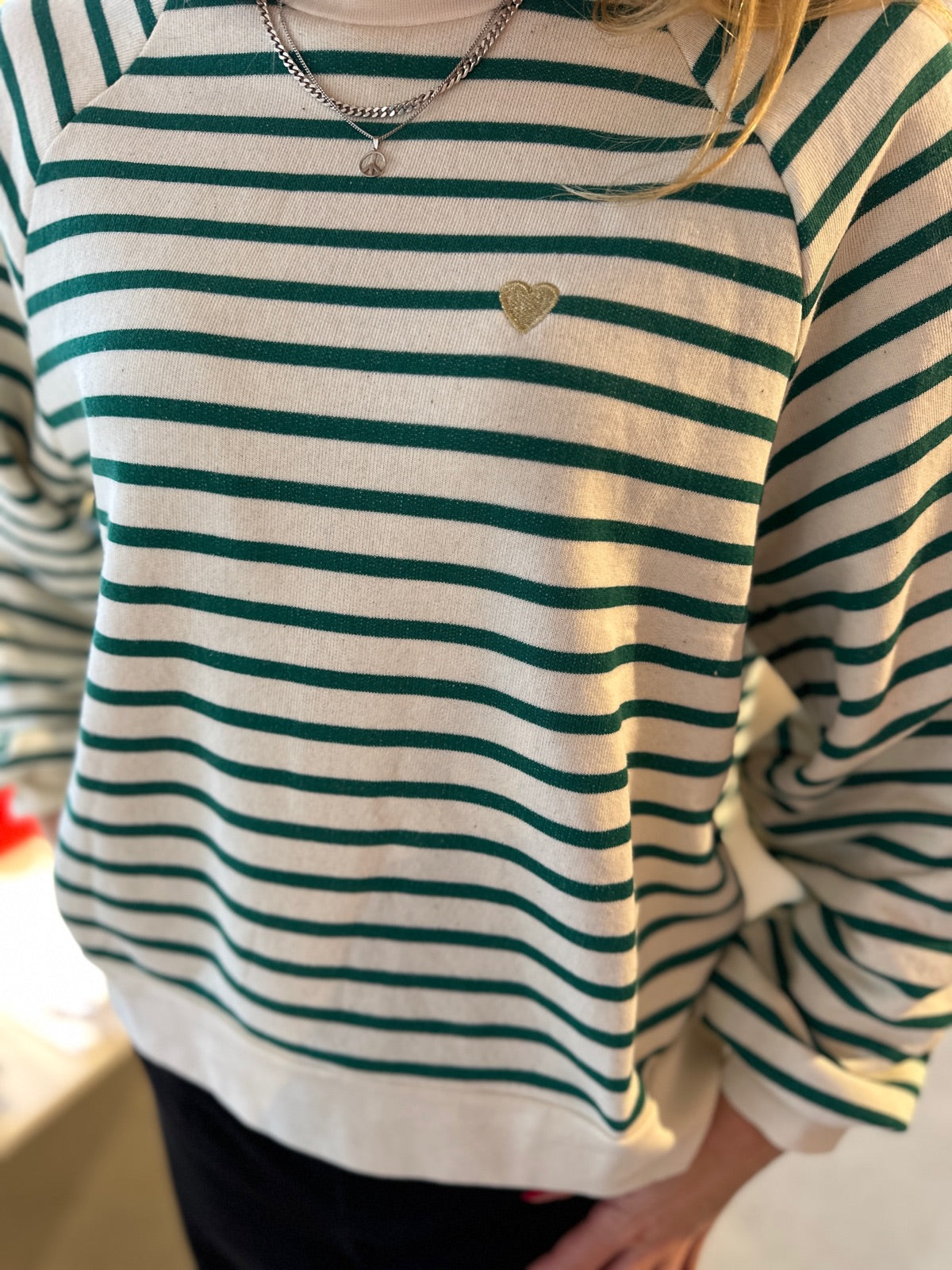 Pcgreta Long Sleeve Emb Sweat Cloud Dancer Pepper Green Gold Lurex Heart