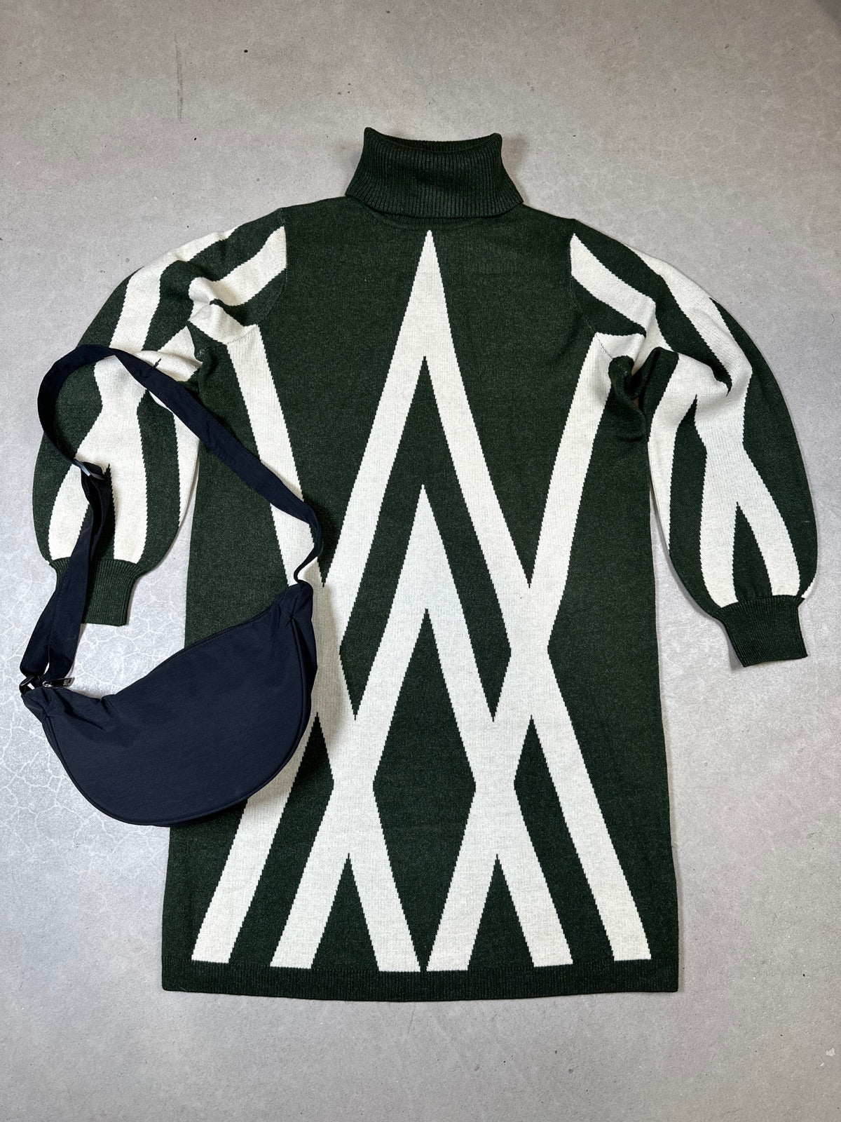 Objray Long Sleeve Knit Rollneck Dress Duffel Bag Sandshell Graphic