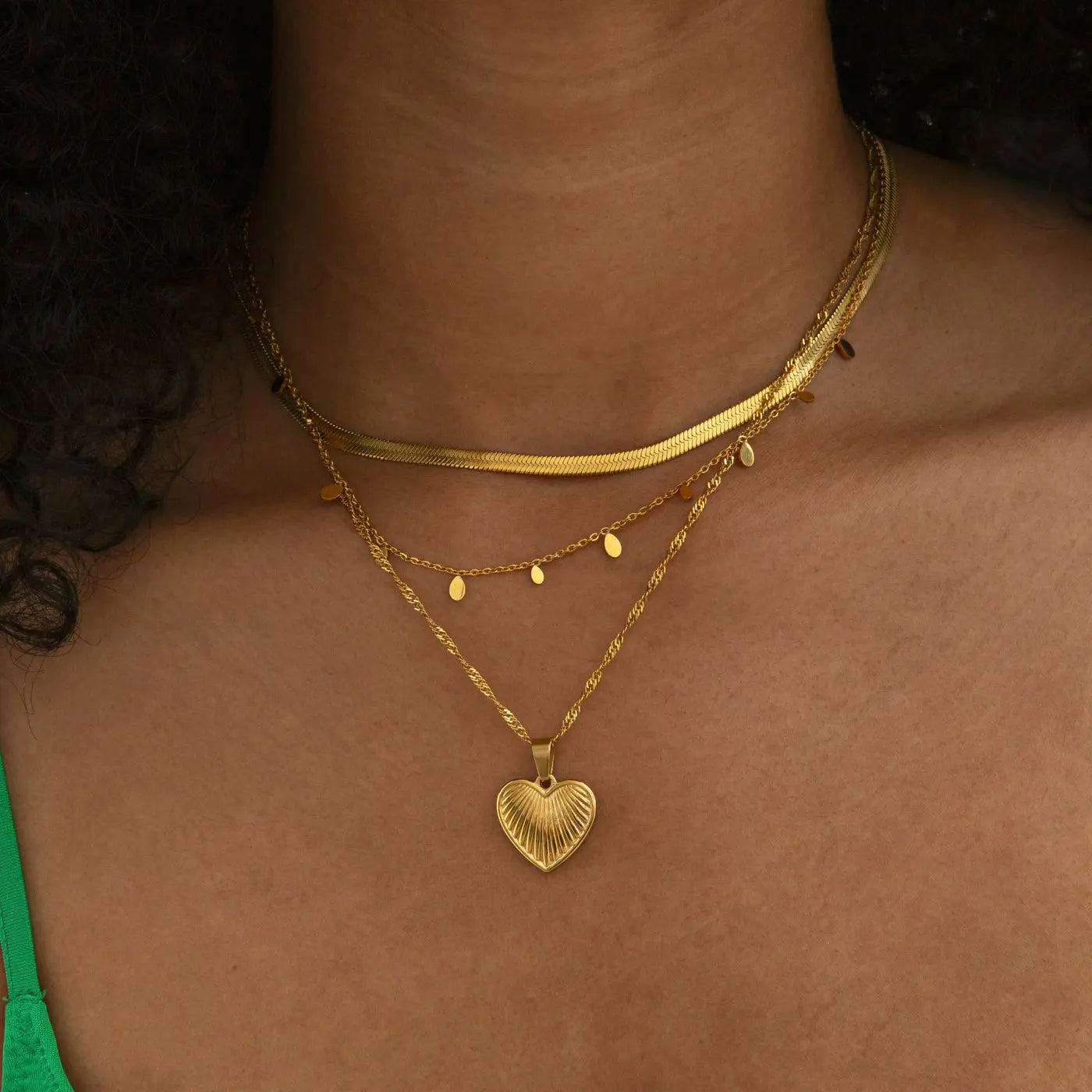 Lia - Tiny Oval Necklace† Stainless Steel - Gold