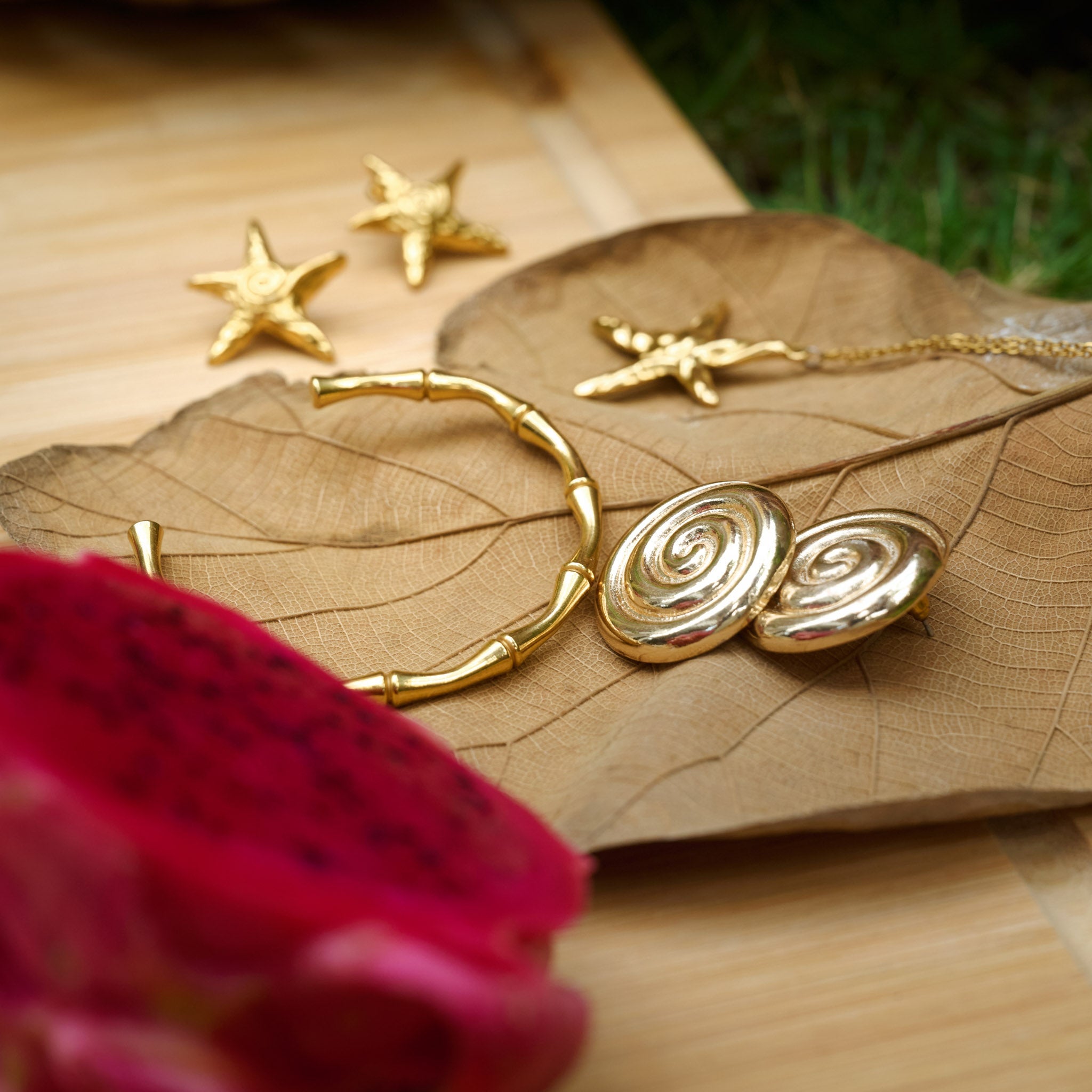 Tyra - Bamboo Bangle Bracelet Stainless Steel - Gold