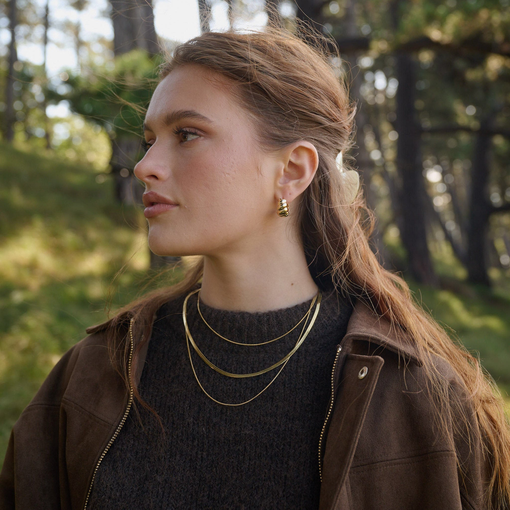 Naia - Croissant Hoop Earrings Stainless Steel - Gold Gold