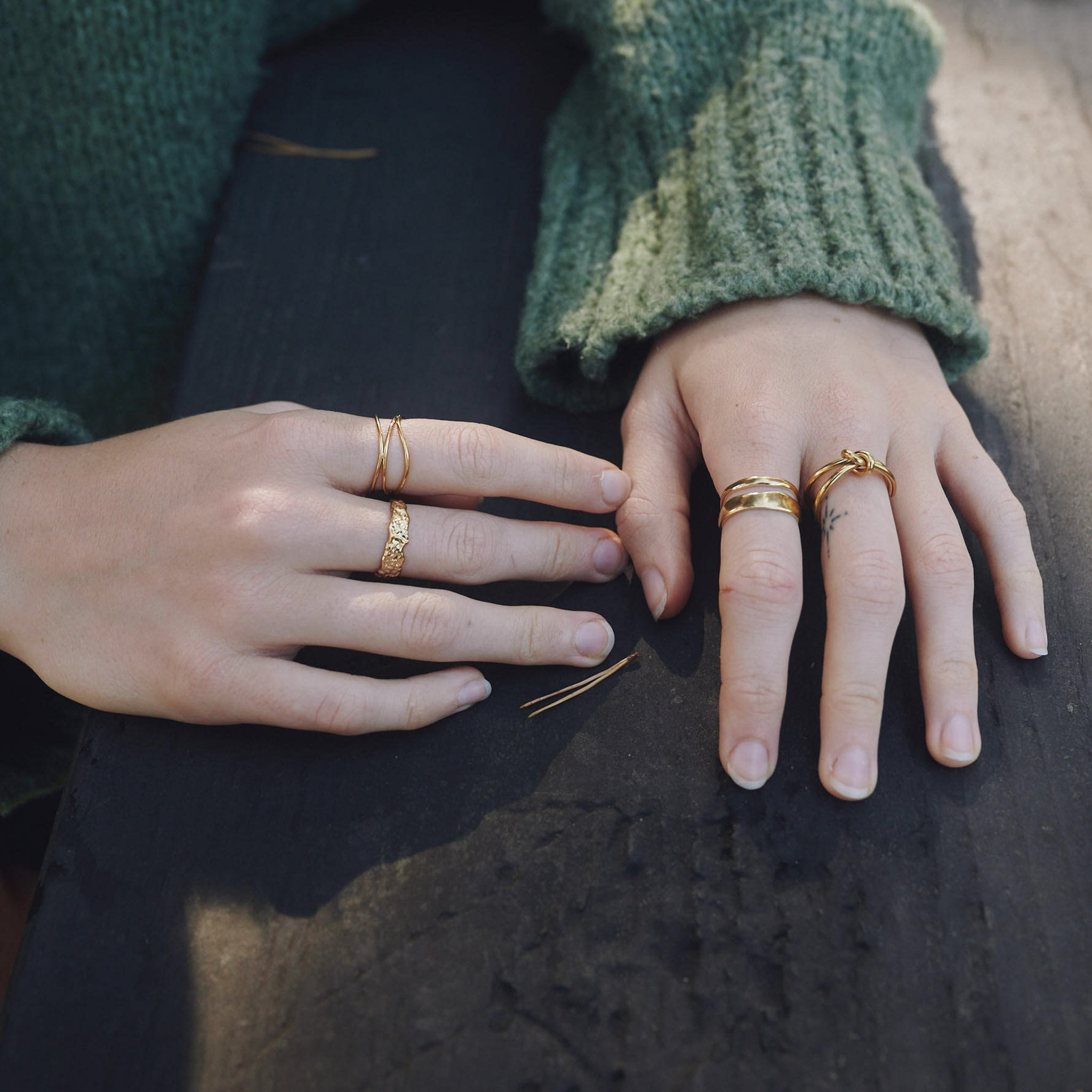 Poppy - Knot Ring Stainless Steel - Gold Gold