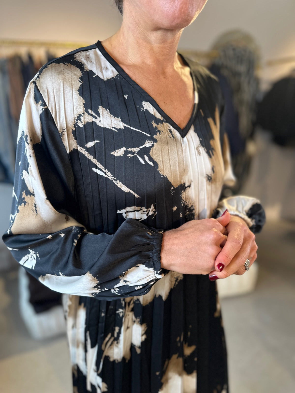 Bitten Pleat Dress N Golden Dream