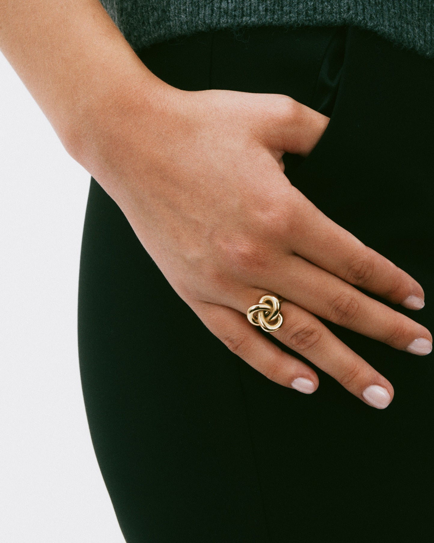 Infinity Knot Ring L Gold