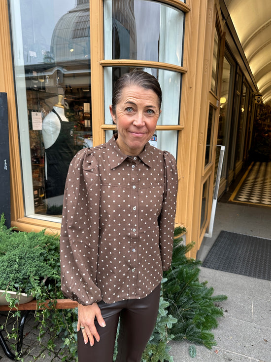 Alicia Dot L/S Brown