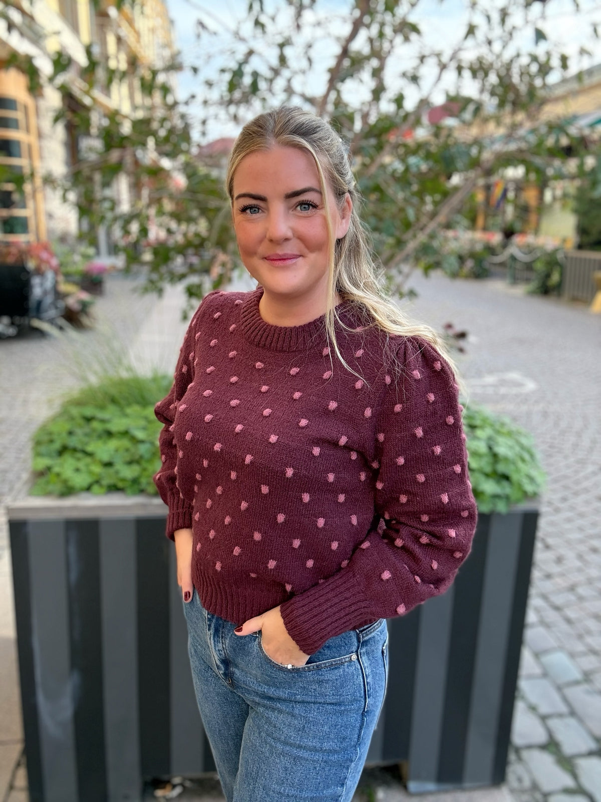 Jdysigrid Life Long Sleeve On Puff Pull Windsor Wine W Deco Rose Dots