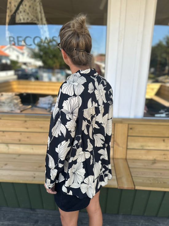 Jdytroya Life Long Sleeve Shirt Dia Black  Tapioca Big Flower