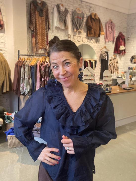 Klara Flounce Blouse Dark Navy