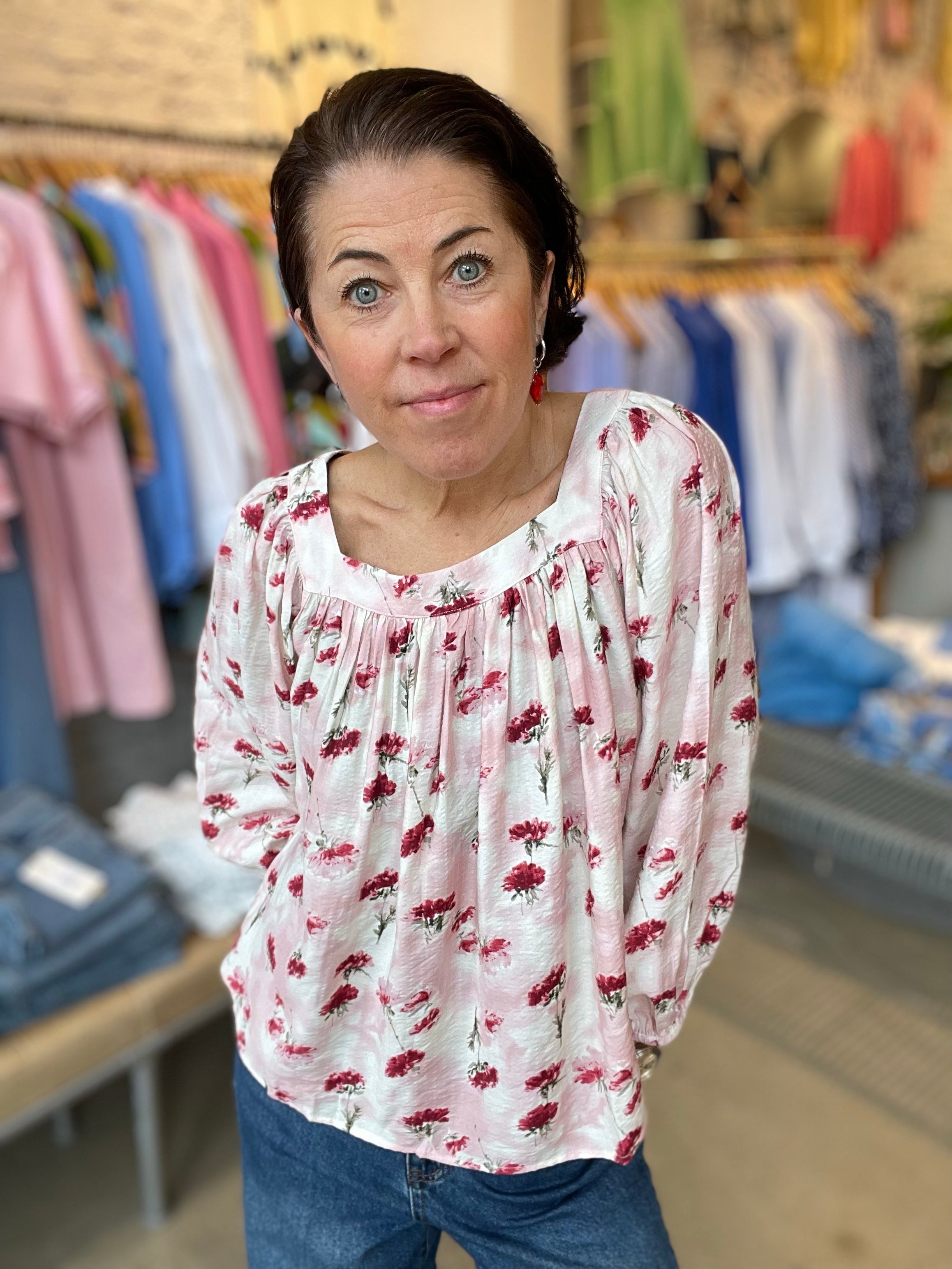 Manny Blouse  Romance