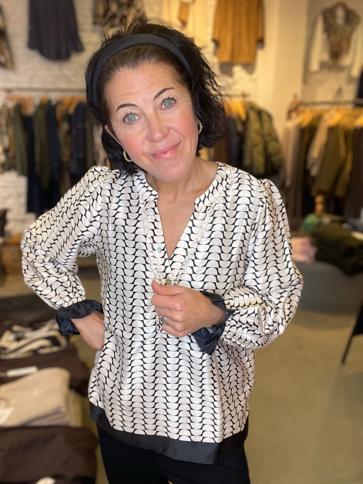 Melba Flounce Blouse K Luxury