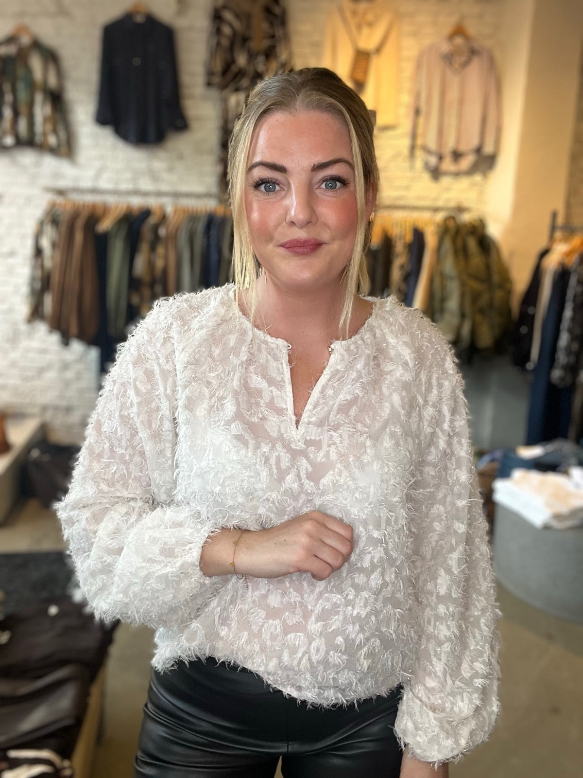 Nilsinesz Blouse Ice