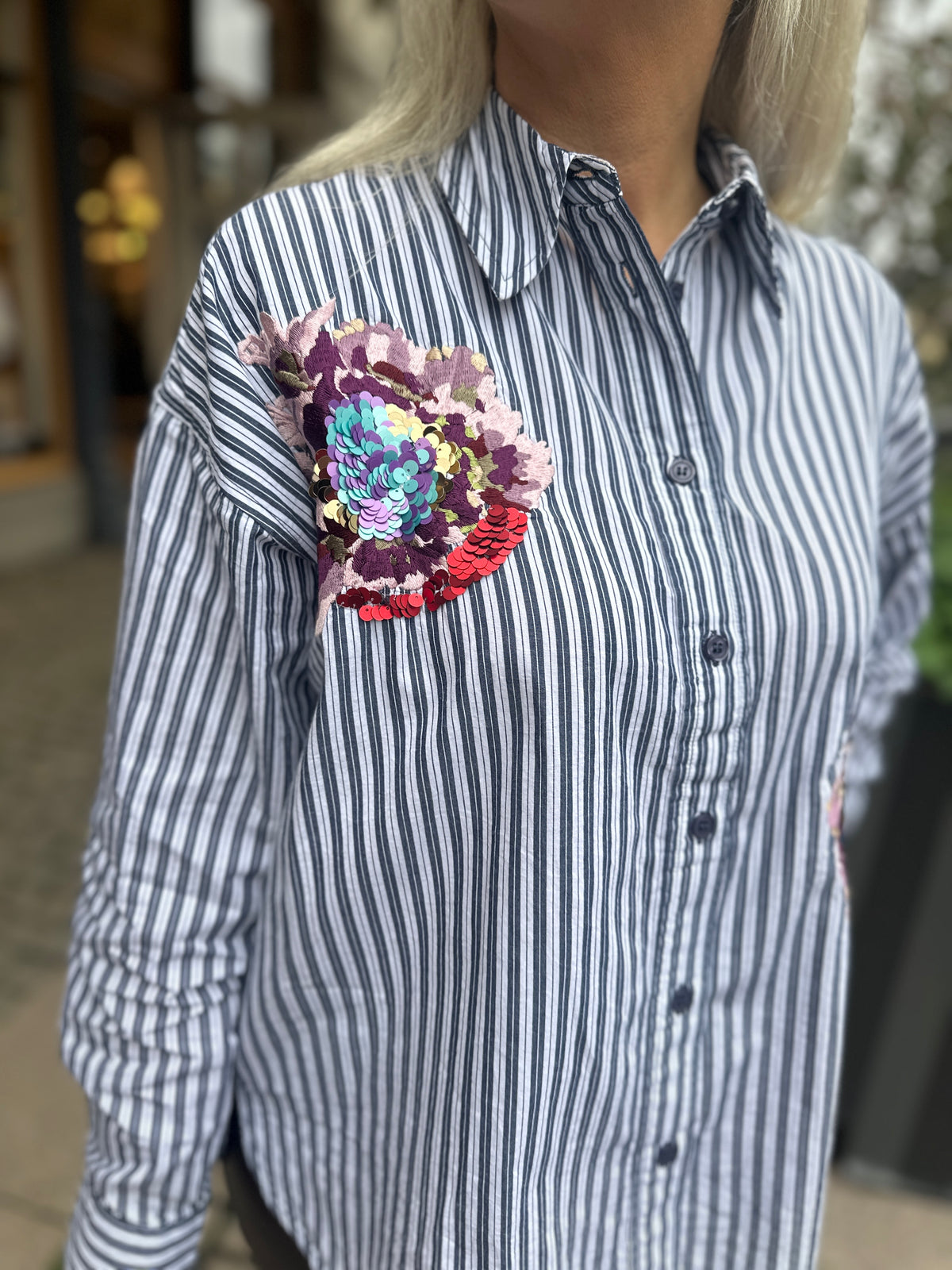 Nuelfa Oversize Shirt Salute