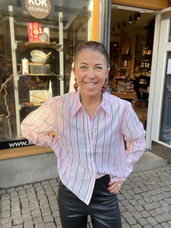 Nujoni Shirt Roseate Spoonbill