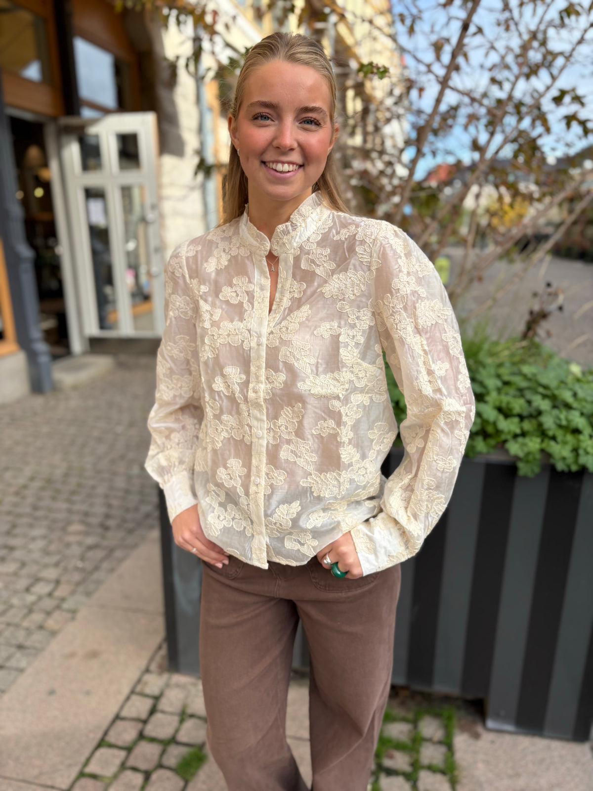 Nutash Shirt Pristine