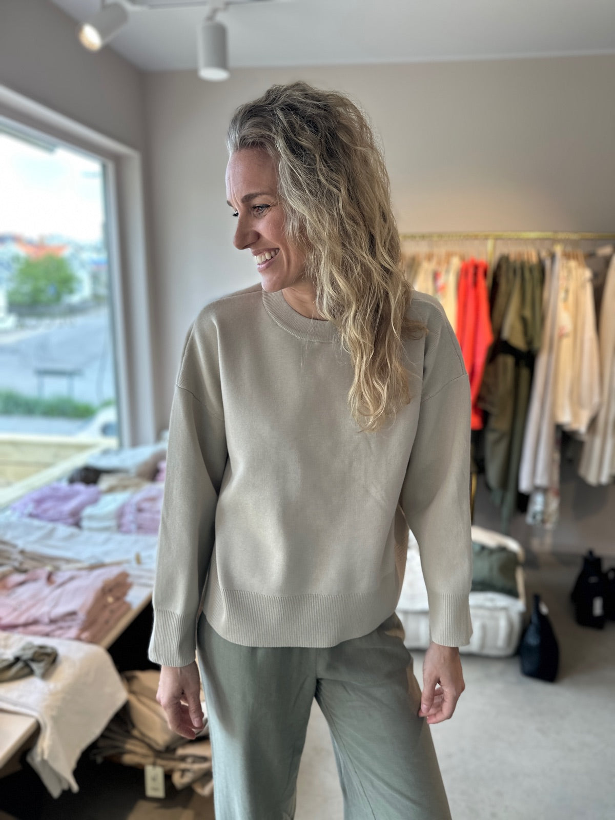 Objelly Long Sleeve Oz O Neck Knit Sandshell Col