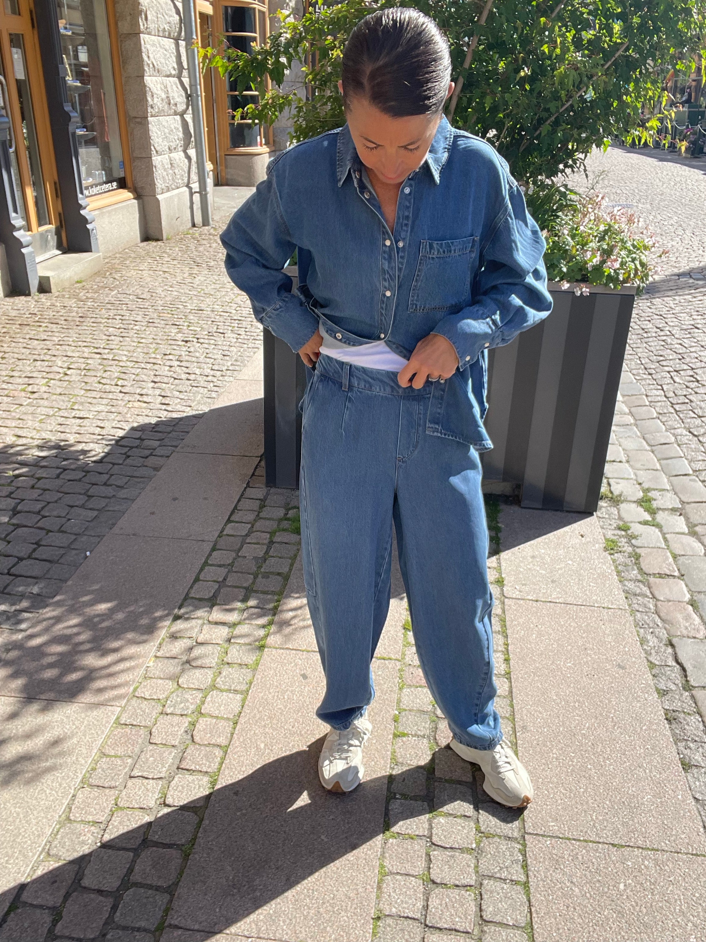 Objframe Ankel Barrel Pant Medium Blue Denim