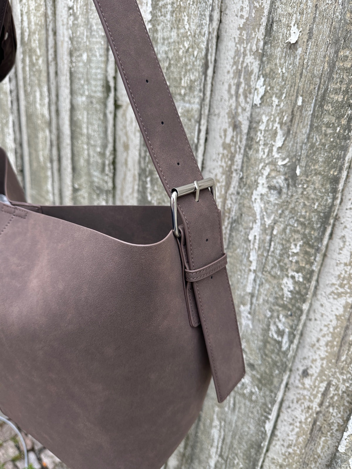 Objgael Medium Bag Seal Brown