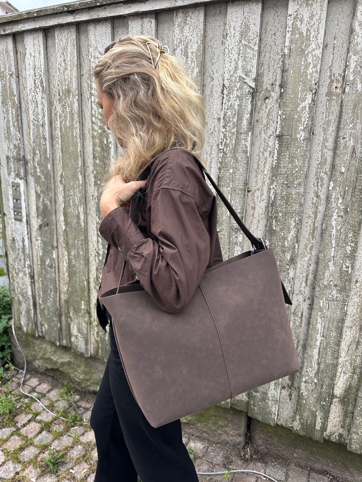 Objgael Medium Bag Seal Brown