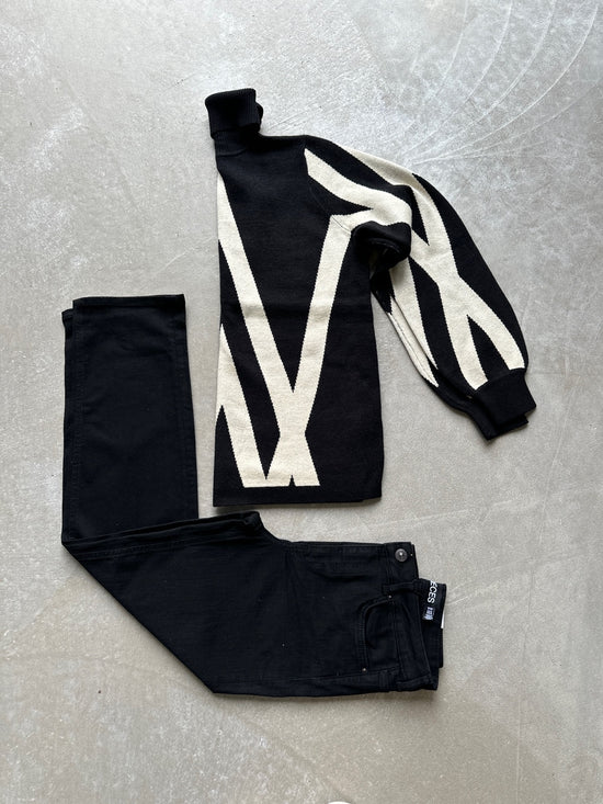 Objray Long Sleeve Knit Rollneck Pullover Black Sandshell Graphic