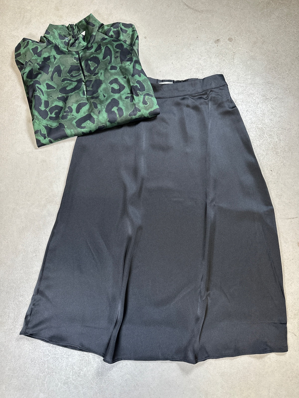 Objsateen Midi Skirt Black