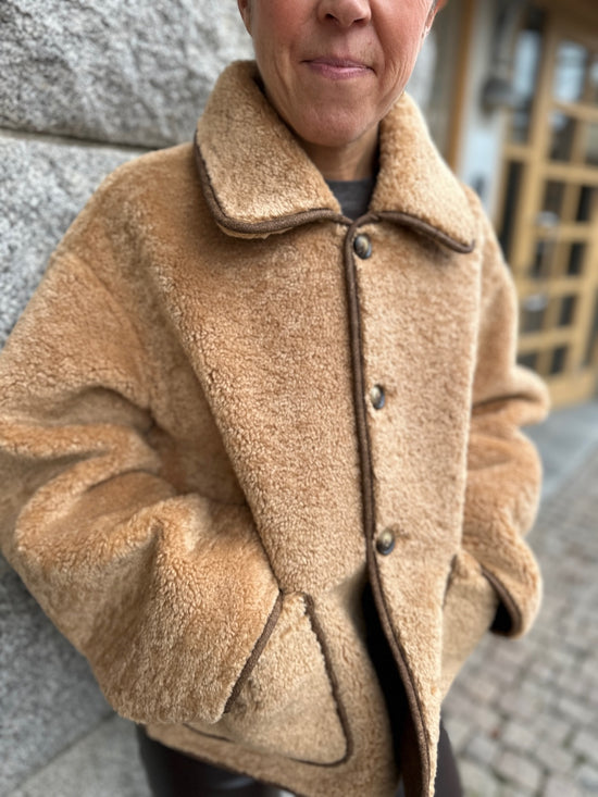 Objsharri Long Sleeve Reversible Jacket Tannin White Sand