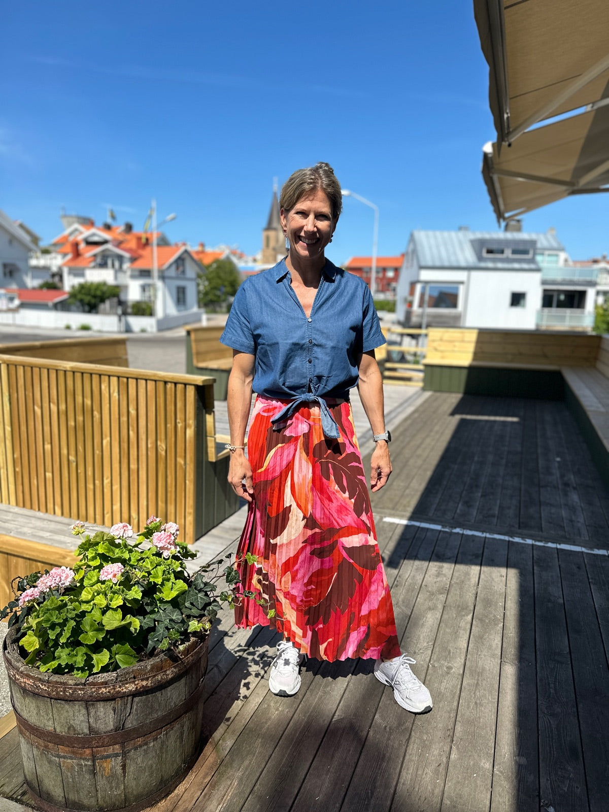 Onlalma Life Poly Plisse Skirt Russet Brown  Leafy Charm