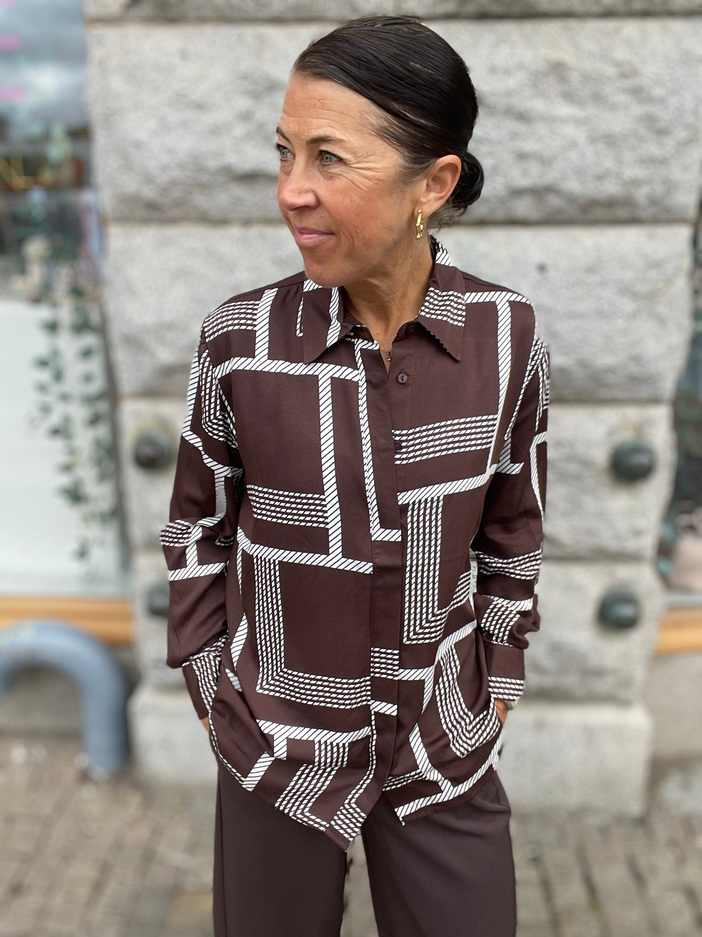Onlamara Long Sleeve Shirt Coffee Bean Cloud Rope