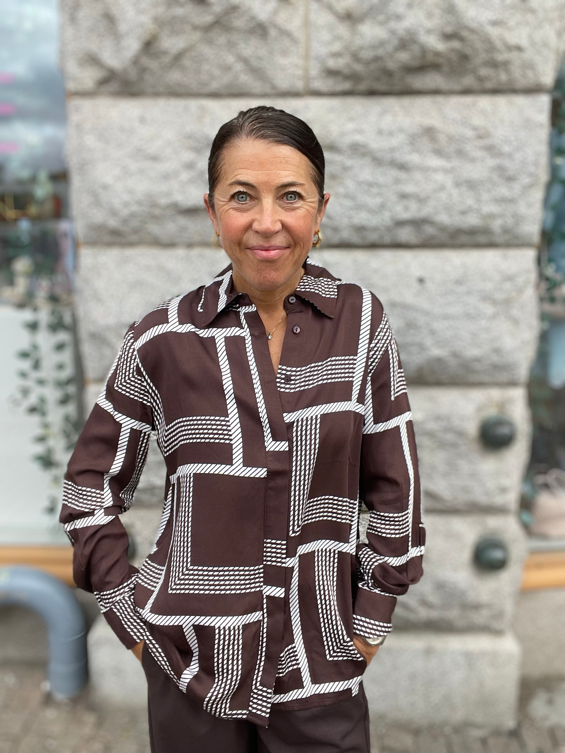 Onlamara Long Sleeve Shirt Coffee Bean Cloud Rope