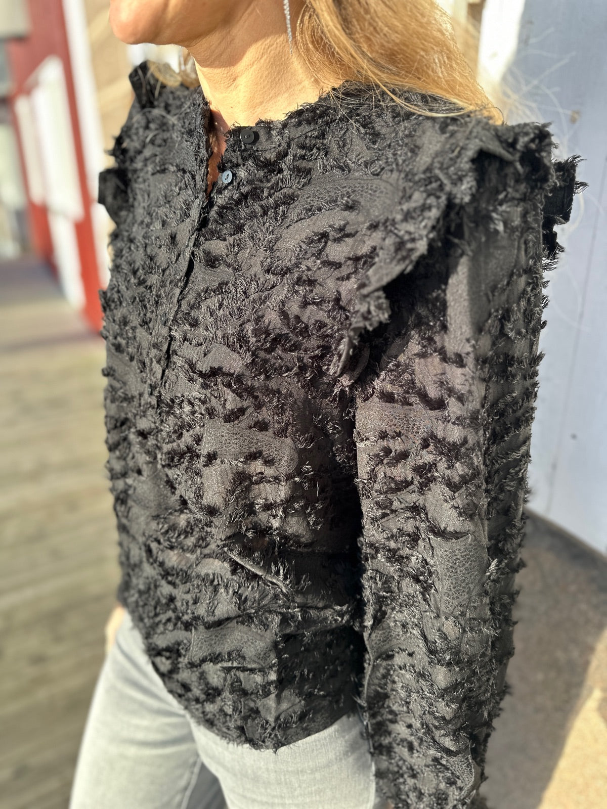 Onlcammie Long Sleeve Frill Top Black