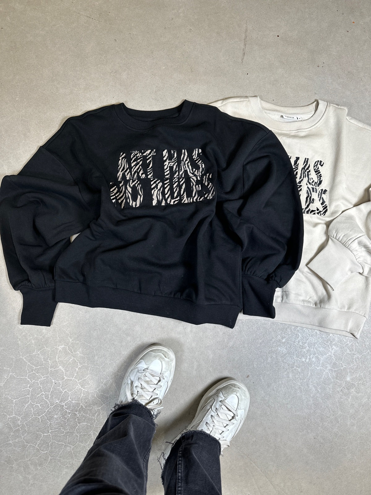 Onlellie Long Sleeve O Neck Black Rules