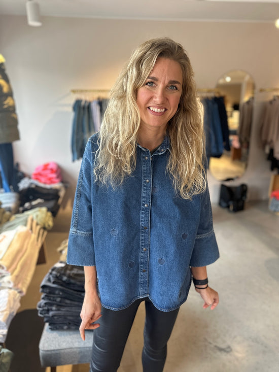 Onlgrace Heart Emb Shirt Medium Blue Denim Heart Emb