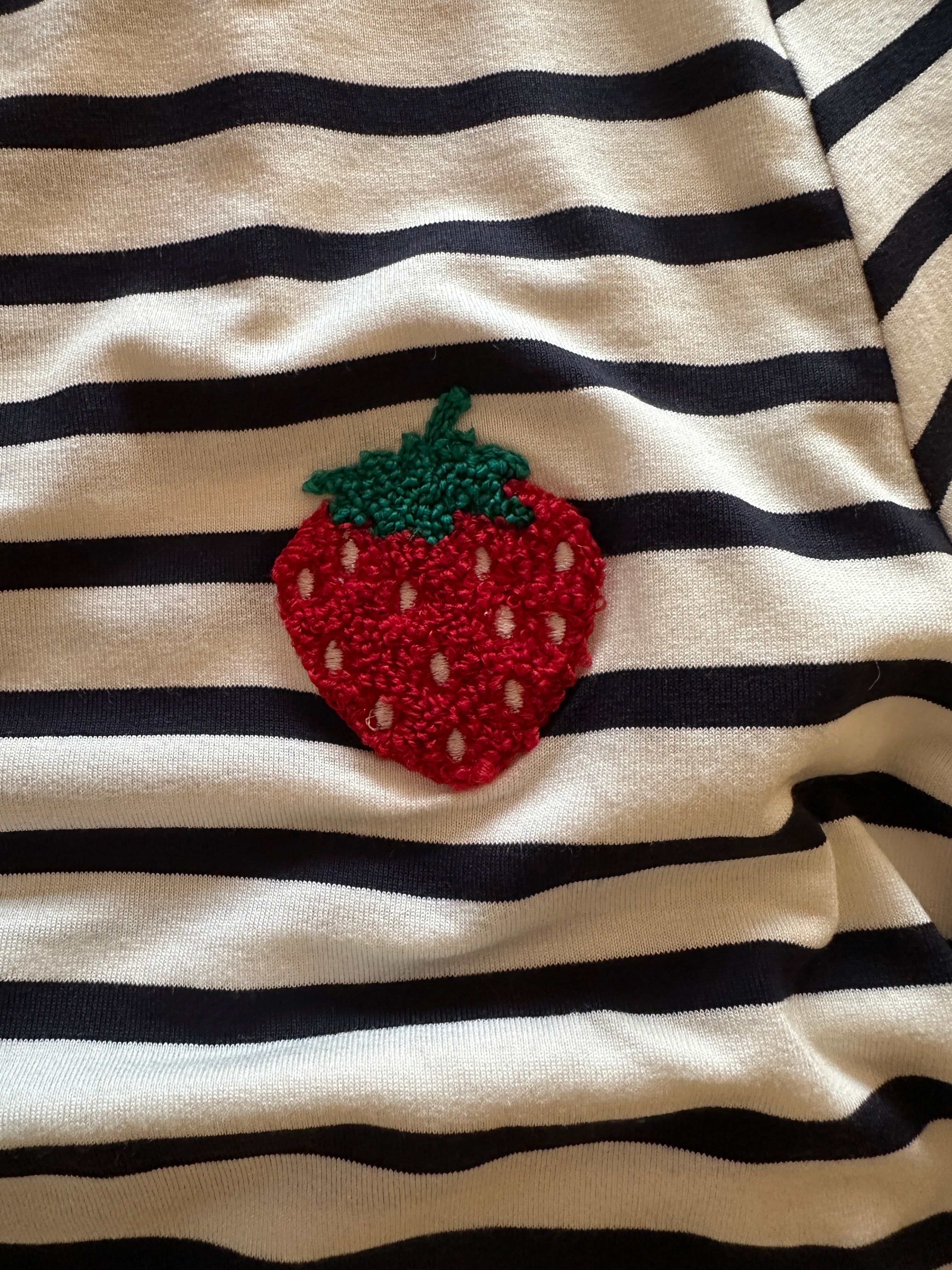 Onlheart Life Short Sleeve Tee Cloud Dancer Night Sky  Strawberry