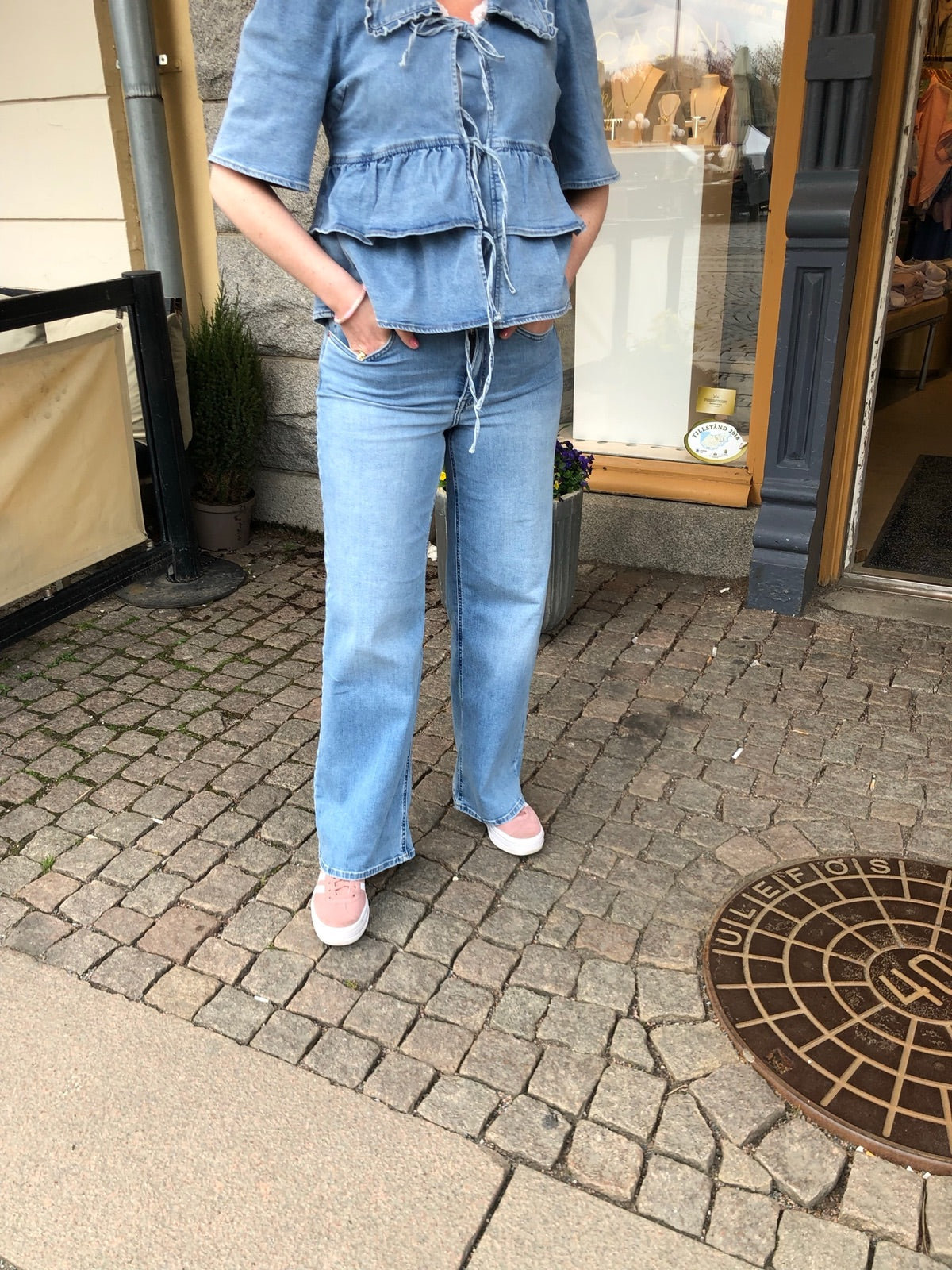 Onlmadison Blush Hw Wide Light Blue Denim