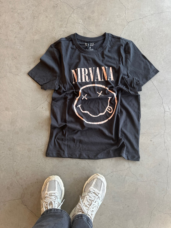 Onlnirvana Short Sleeve Top Phantom Smiling